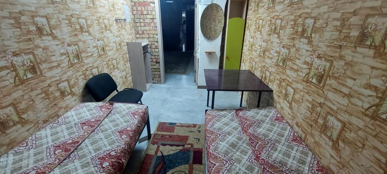 Family Hostel Almaty Extérieur photo